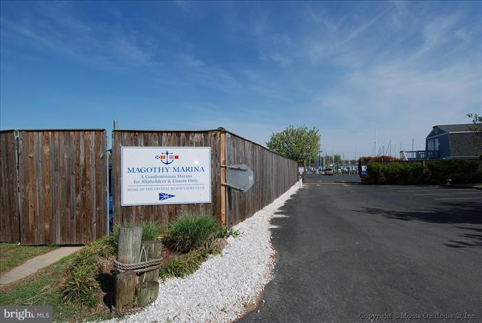 818 Dividing Road Severna Park, MD 21146 - Photo 25 of 30 Community Marina
