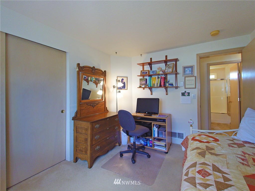 268 Joslin Road Sequim, WA 98382 - Photo 15 of 25