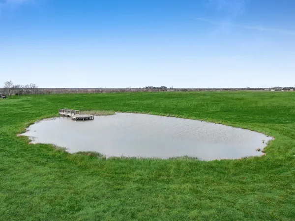 $1,062,500 | 4 Canal Road, Winnie, TX 77665