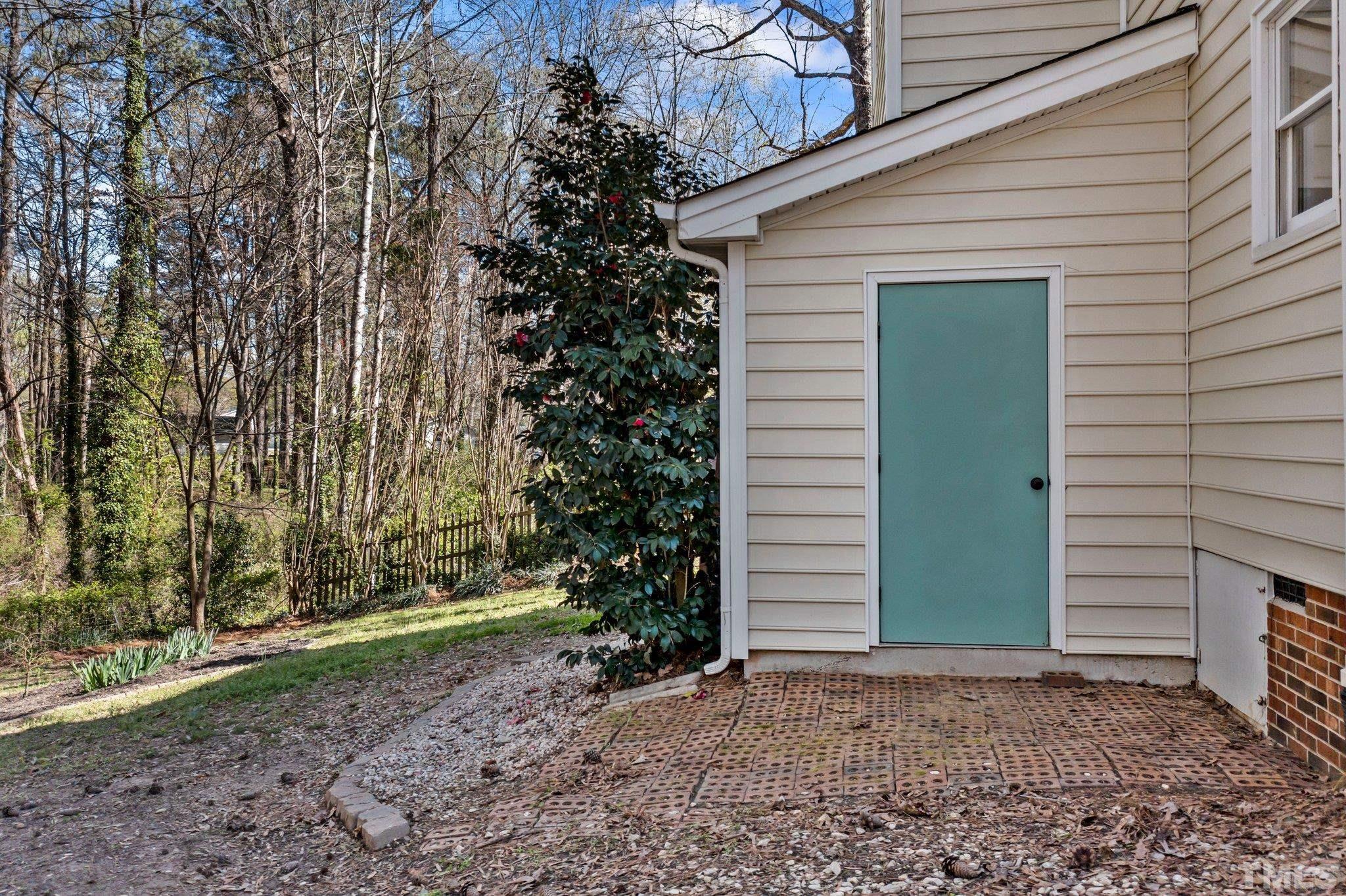 113 Bentpine Drive Raleigh, NC 27603 - Photo 32 of 39 Gallery Image 32