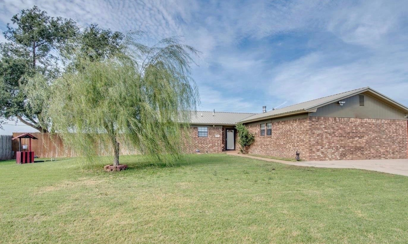 2117 North Cypress Road Lubbock, TX 79403 - Photo 1 of 24 Photo 1