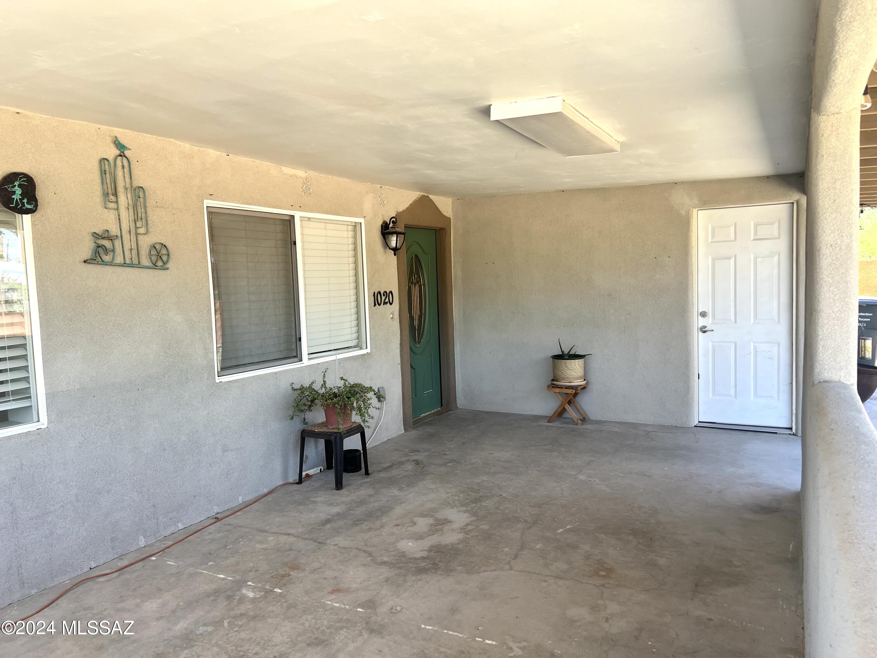 1020 East Ganley Road Tucson, AZ 85706 - Photo 3 of 17 Gallery Image 3