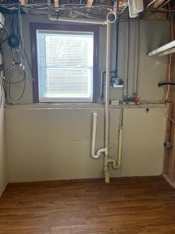 $199,000 | 817 16th Street, Windom, MN 56101