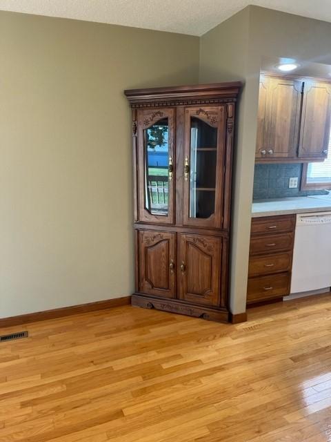 817 16th Street Windom, MN 56101 - Photo 8 of 20