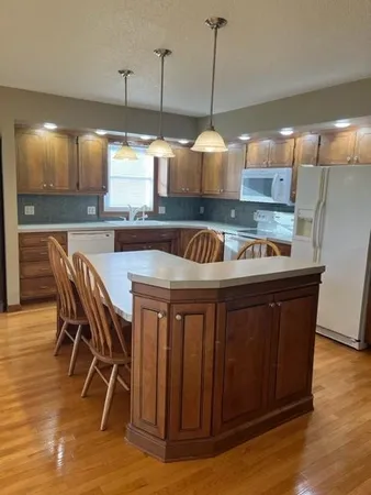 $199,000 | 817 16th Street, Windom, MN 56101