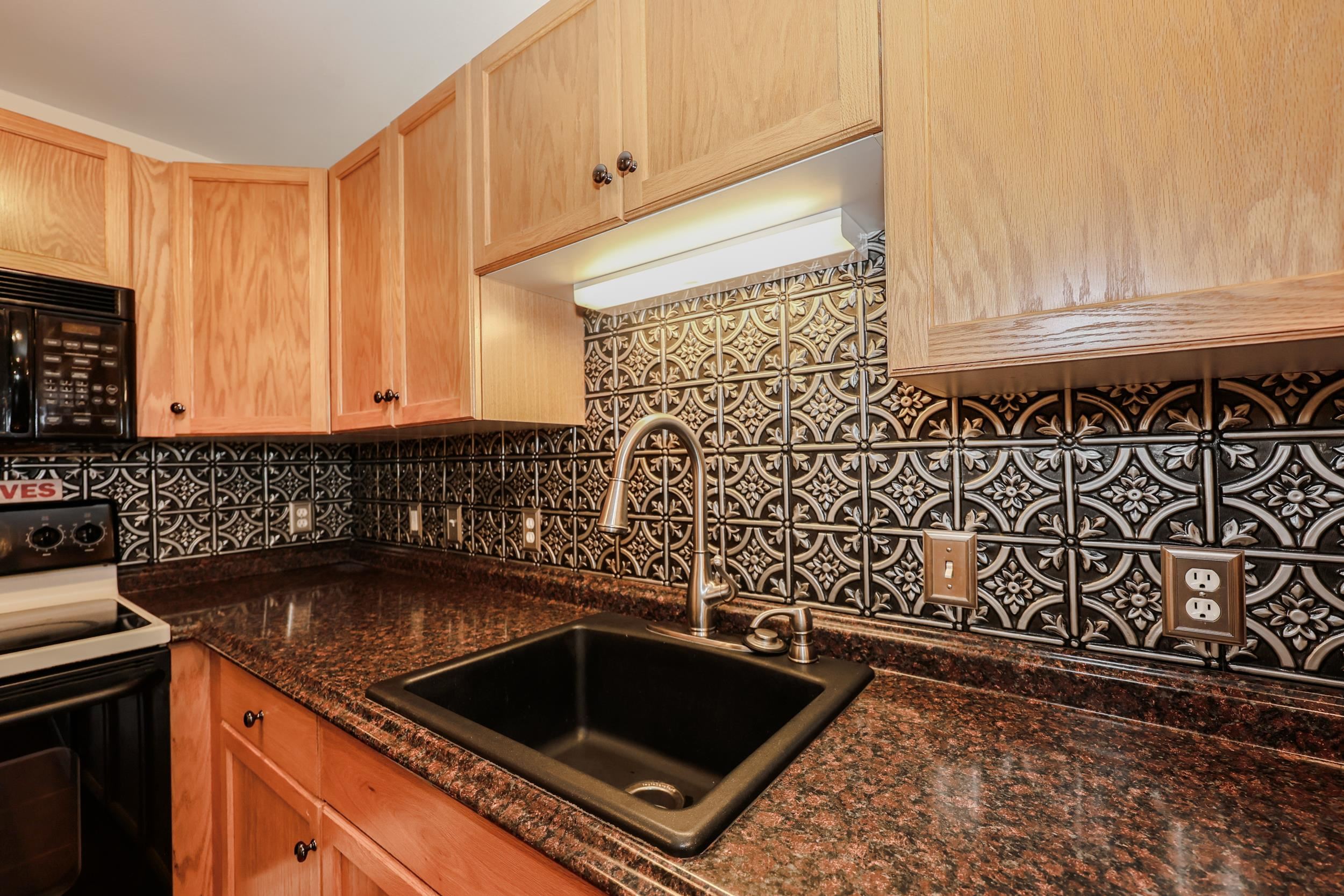 10 Vista Ridge Drive, Unit 8 Londonderry, NH 03053 - Photo 9 of 27