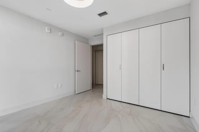 $15,000 | 700 Northeast 24th Street, Unit 2207, Miami, FL 33137