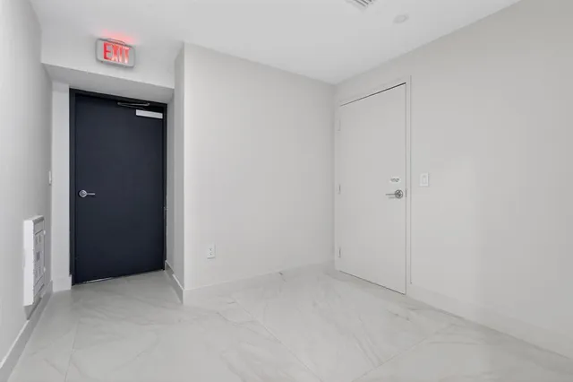 $15,000 | 700 Northeast 24th Street, Unit 2207, Miami, FL 33137