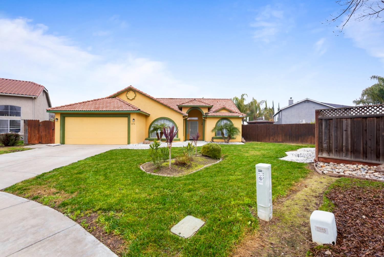 1874 Hartnell Court Los Banos, CA 93635 - Photo 2 of 37