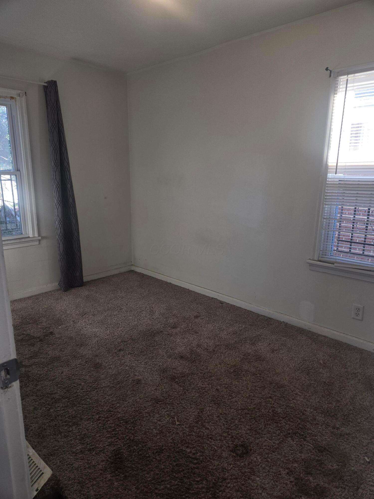 2152 Gerbert Road Columbus, OH 43211 - Photo 10 of 20