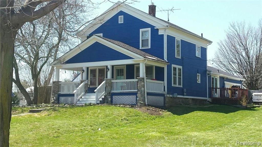 4032 South Mill Road Dryden, MI 48428 - Photo 1 of 24