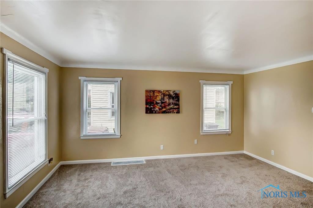 3539 Bellevue Road Toledo, OH 43613 - Photo 6 of 29 Gallery Image 6