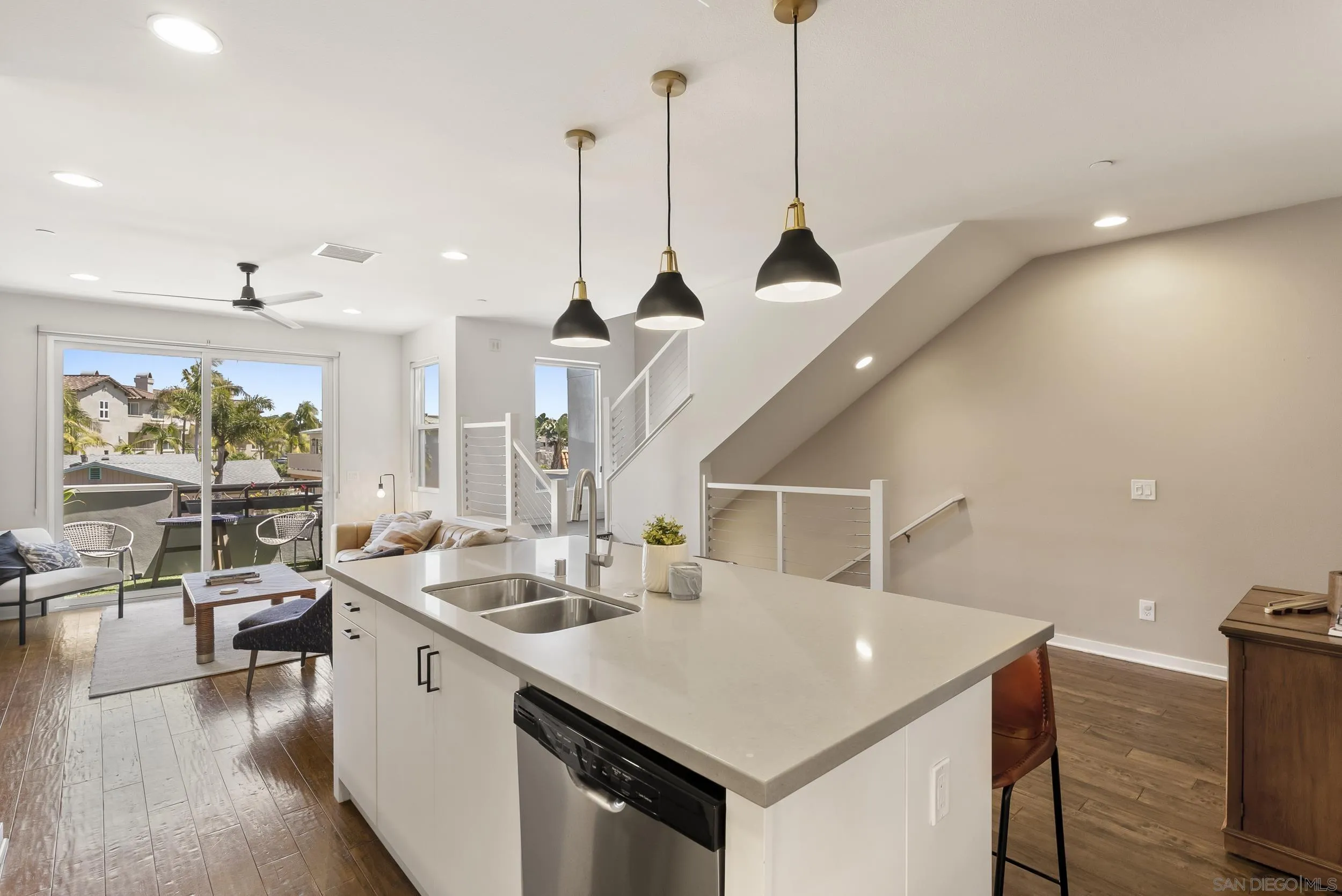 2537 State Street Carlsbad, CA 92008 - Photo 11 of 30