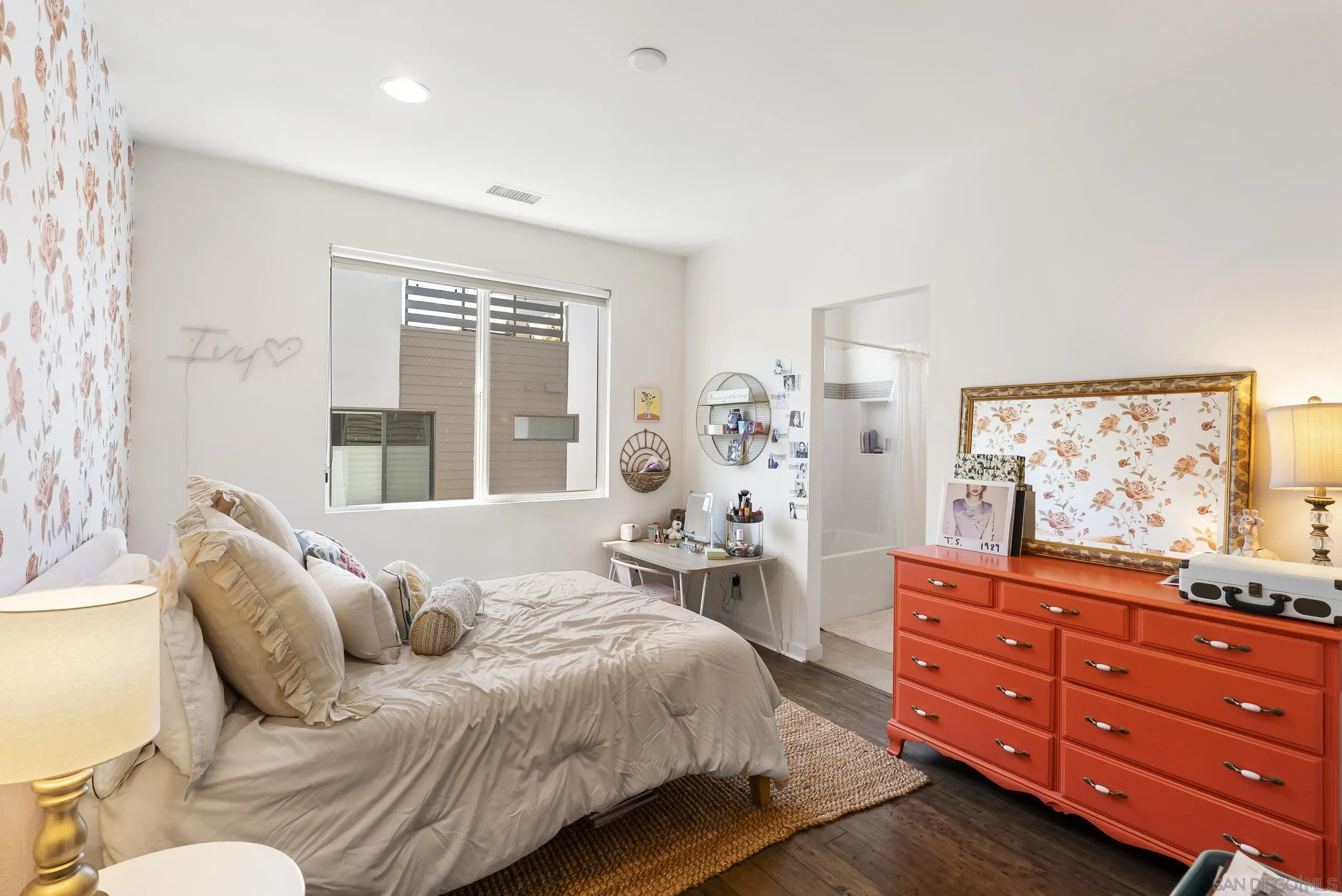 2537 State Street Carlsbad, CA 92008 - Photo 19 of 30