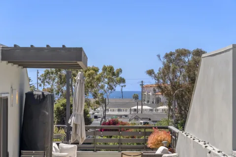 $1,995,000 | 2537 State Street, Carlsbad, CA 92008