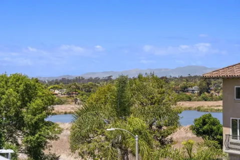 $1,995,000 | 2537 State Street, Carlsbad, CA 92008