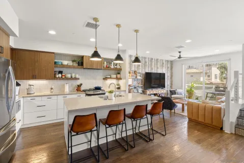 $1,995,000 | 2537 State Street, Carlsbad, CA 92008