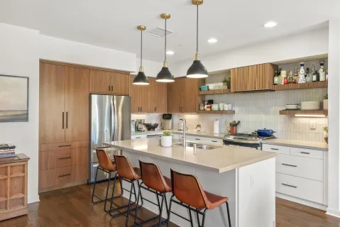 $1,995,000 | 2537 State Street, Carlsbad, CA 92008