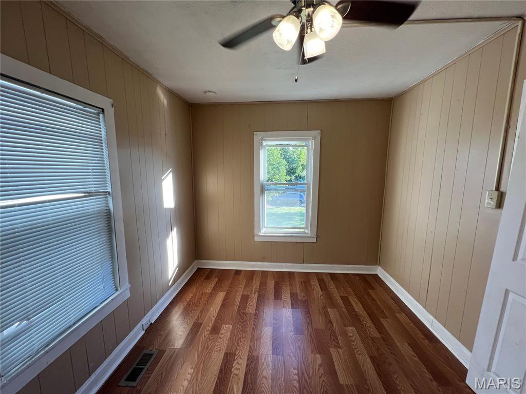 3904 Walsh Street St. Louis, MO 63116 - Photo 7 of 17