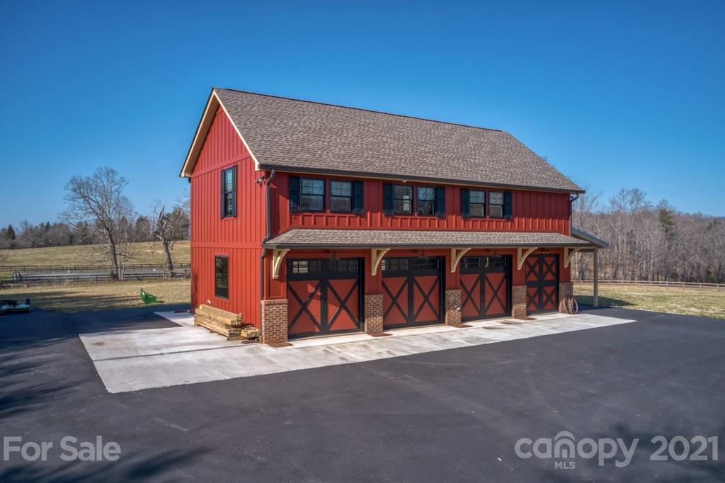 350 South Phillips Road Columbus, NC 28722 - Photo 40 of 47