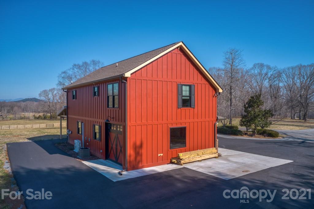 350 South Phillips Road Columbus, NC 28722 - Photo 41 of 47