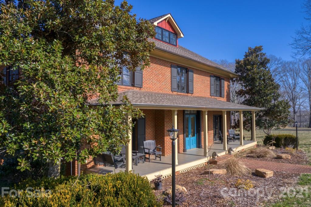 350 South Phillips Road Columbus, NC 28722 - Photo 7 of 47