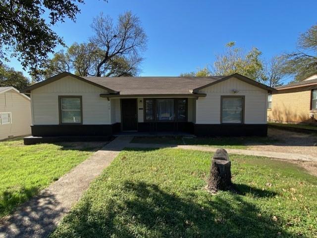 200 South Roberts Cut Off Road Fort Worth, TX 76114 - Photo 2 of 13 a view of a house with a yard