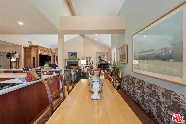 $2,800,000 | 11122 Valley Spring Lane, North Hollywood, CA 91602