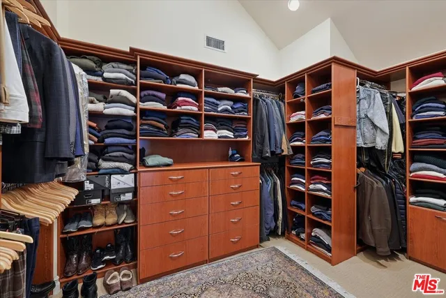 $2,800,000 | 11122 Valley Spring Lane, North Hollywood, CA 91602