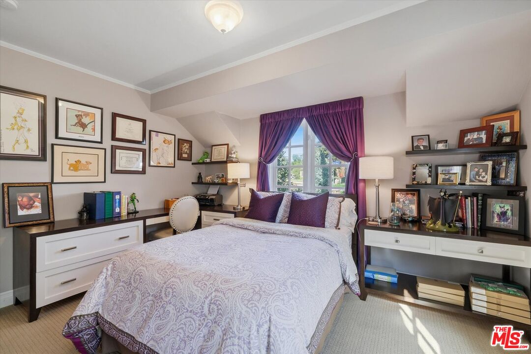 11122 Valley Spring Lane Studio City, CA 91602 - Photo 33 of 48