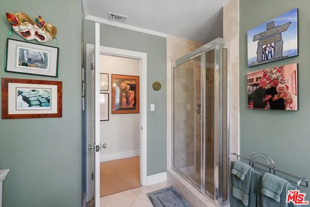 $2,800,000 | 11122 Valley Spring Lane, North Hollywood, CA 91602