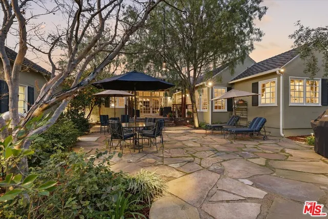 $2,800,000 | 11122 Valley Spring Lane, North Hollywood, CA 91602