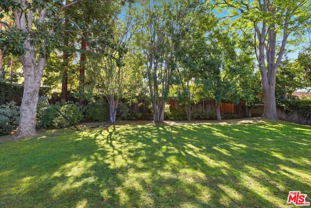 $2,800,000 | 11122 Valley Spring Lane, North Hollywood, CA 91602