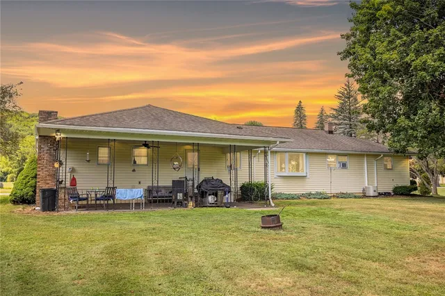 $259,900 | 78 South Main Street, Avoca, NY 14809