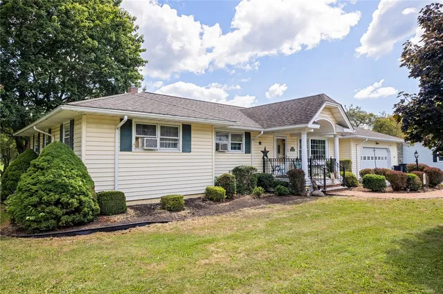 $259,900 | 78 South Main Street, Avoca, NY 14809