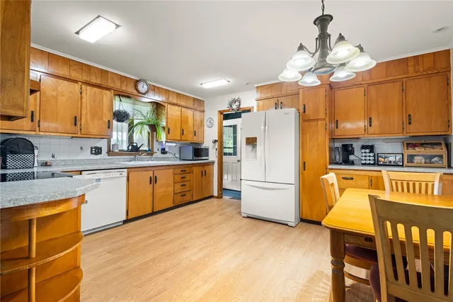 $259,900 | 78 South Main Street, Avoca, NY 14809