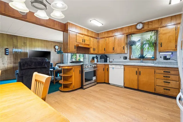 $259,900 | 78 South Main Street, Avoca, NY 14809