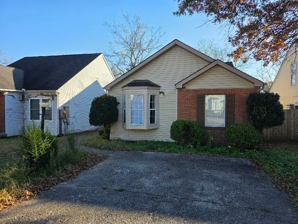 $1,725 | 732 Willow Trace Drive, Whites Creek, TN 37189
