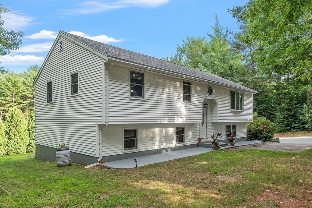 68 Gardner Road Winchendon, MA 01475 - Photo 40 of 41 a view of a house with a yard