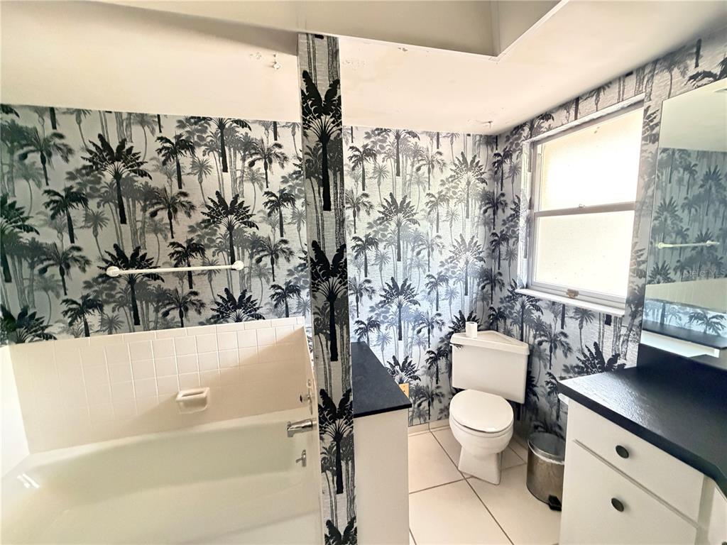 3112 Desoto Road Sarasota, FL 34234 - Photo 7 of 11