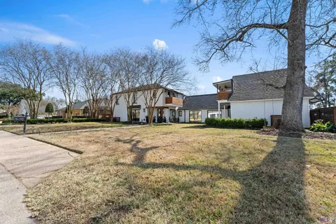 $1,200,000 | 8720 West Fairway Drive, Baton Rouge, LA 70809