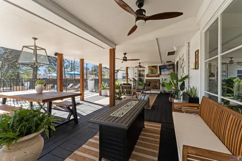 $1,200,000 | 8720 West Fairway Drive, Baton Rouge, LA 70809