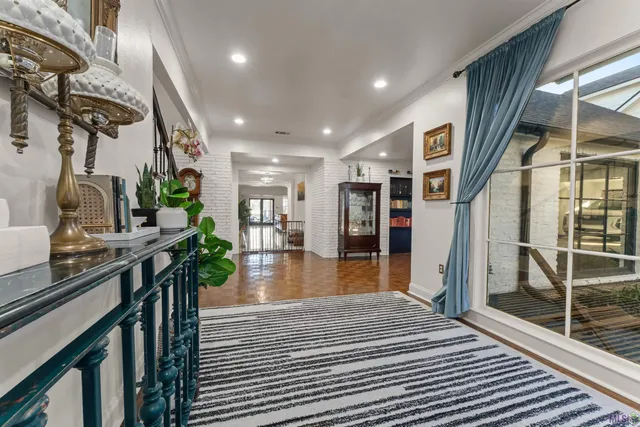 $1,300,000 | 8720 West Fairway Drive, Baton Rouge, LA 70809