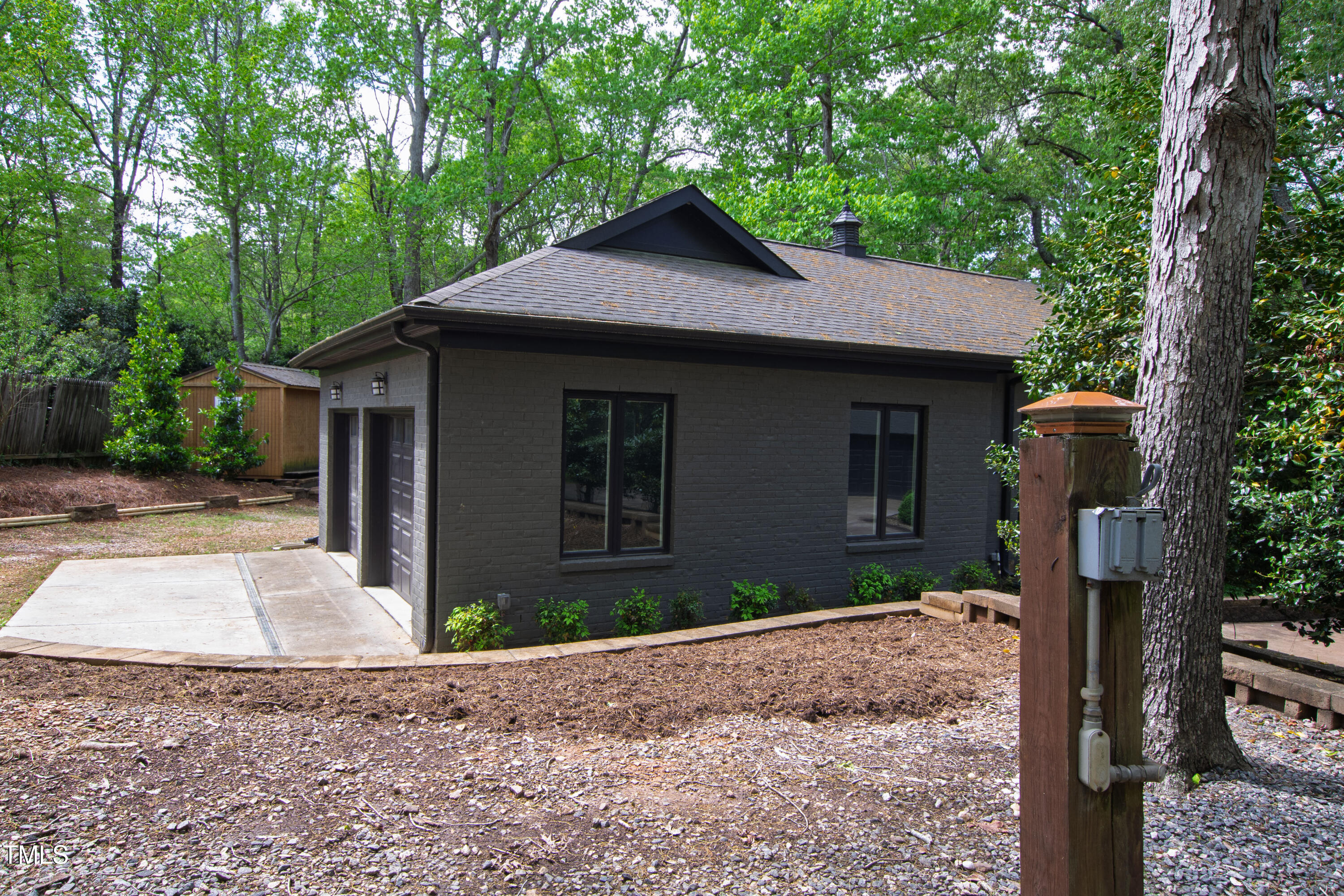 10805 The Olde Place Raleigh, NC 27614 - Photo 84 of 91 a front view of a house with garden