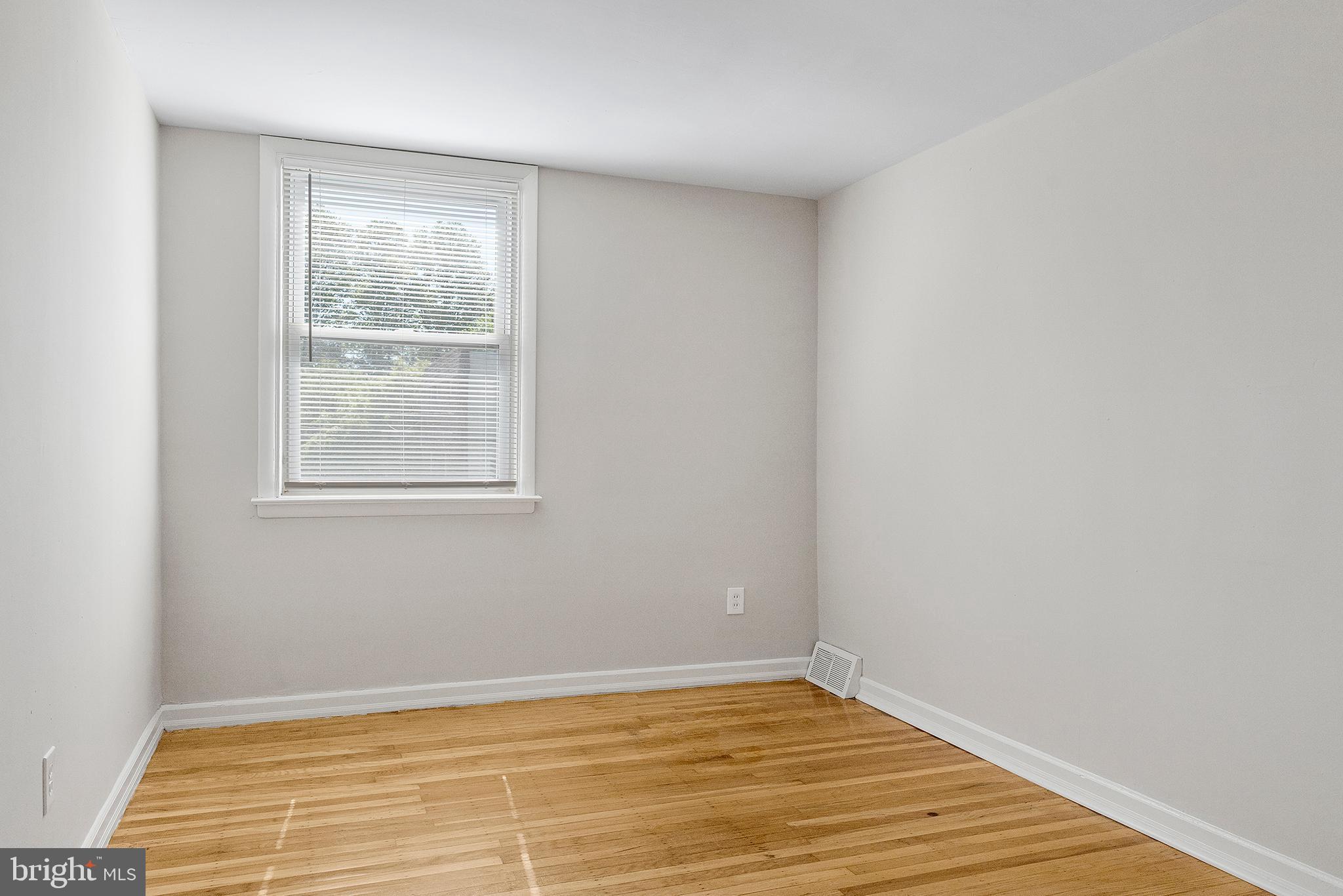 1229 Elson Road Brookhaven, PA 19015 - Photo 14 of 21