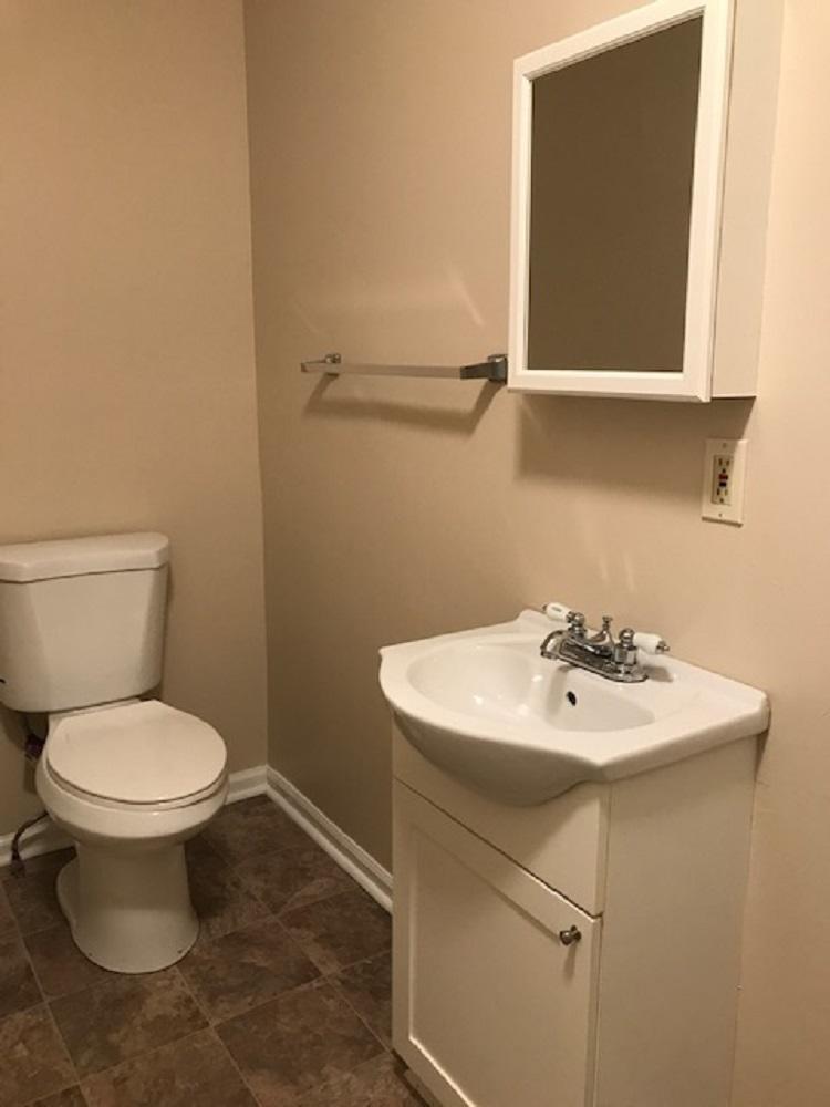 2000 Netherland Inn Road, Unit 23 Kingsport, TN 37660 - Photo 34 of 78 Unit #5