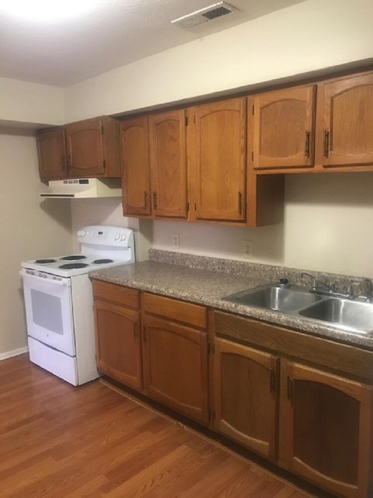 2000 Netherland Inn Road, Unit 23 Kingsport, TN 37660 - Photo 39 of 78 Unit #6