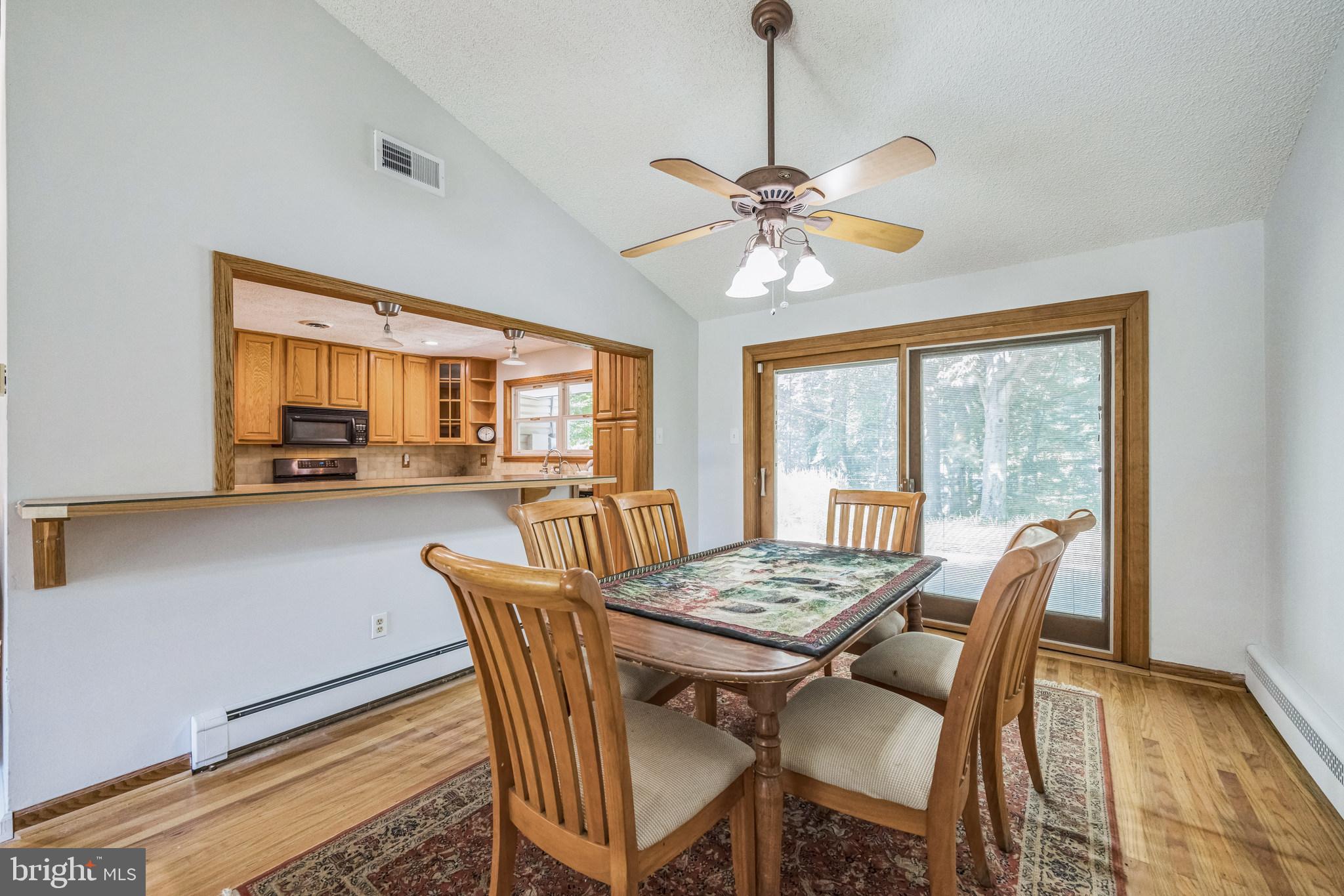 1022 Irvin Road Huntingdon Valley, PA 19006 - Photo 10 of 31
