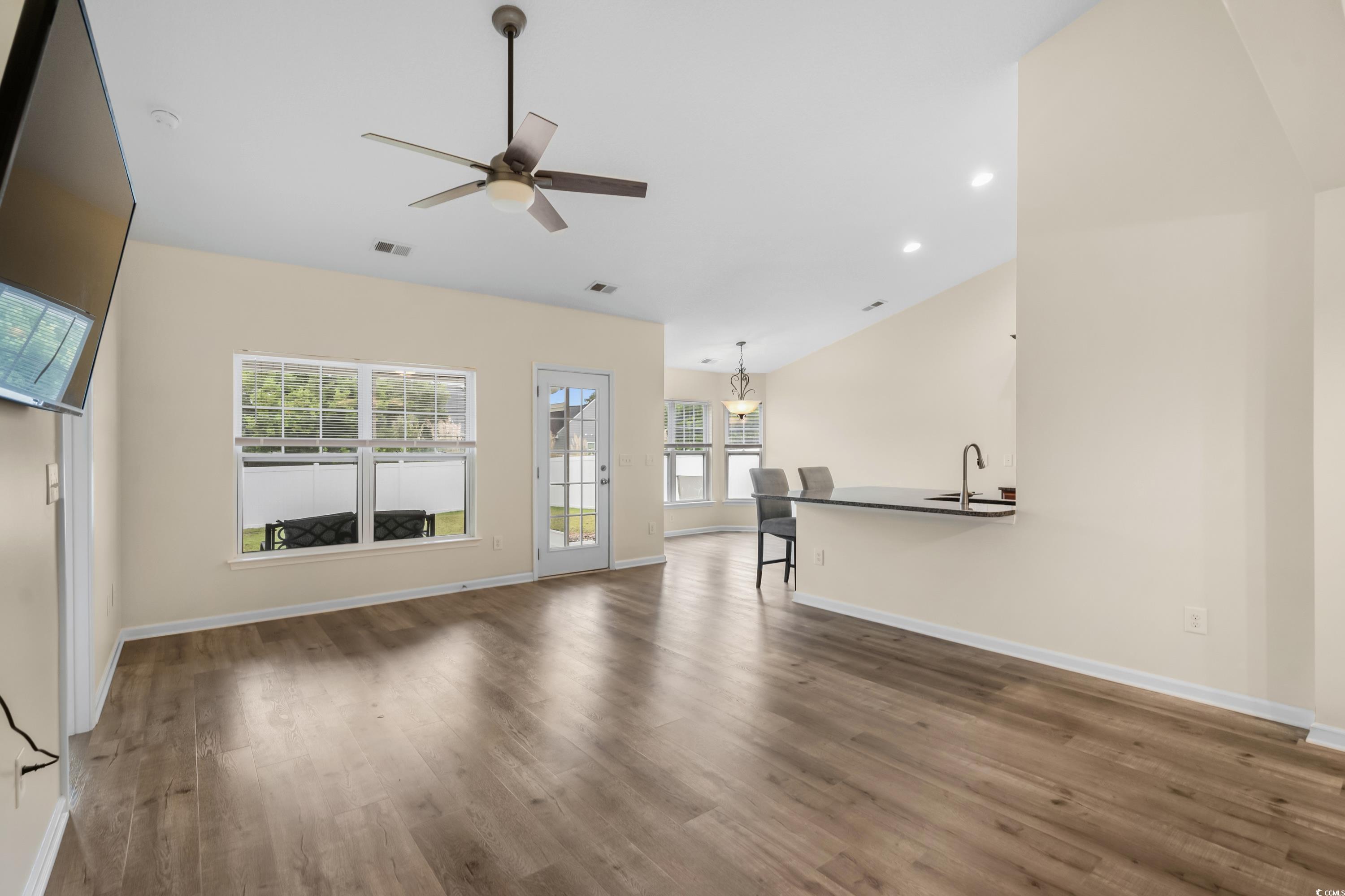677 Old Castle Loop Myrtle Beach, SC 29579 - Photo 9 of 38 Gallery Image 9