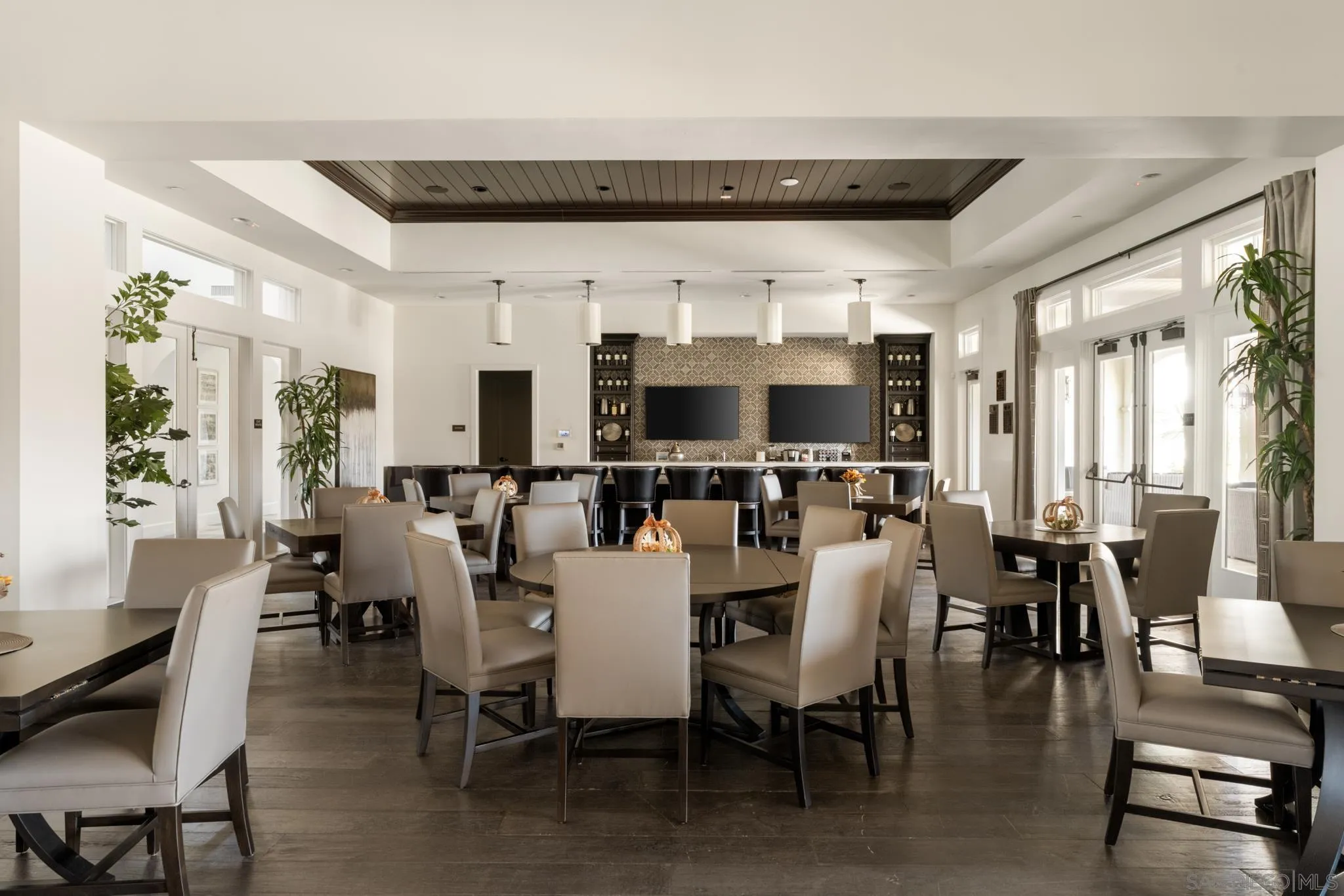 7964 Auberge Circle San Diego, CA 92127 - Photo 28 of 41 a view of a dining room with furniture